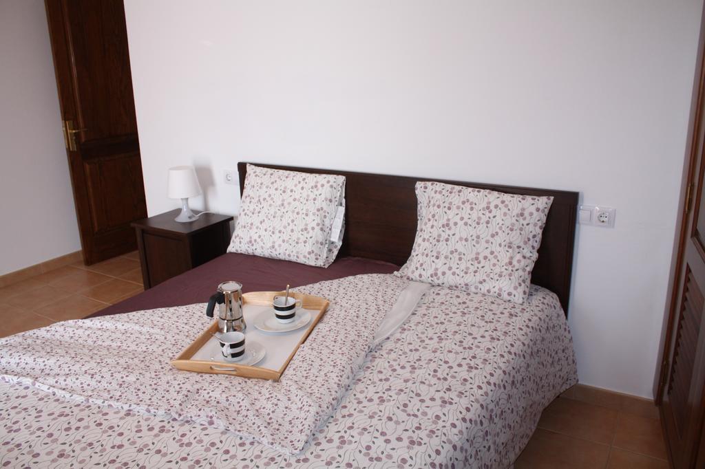 Apartment Orzola Vista Mar Oda fotoğraf