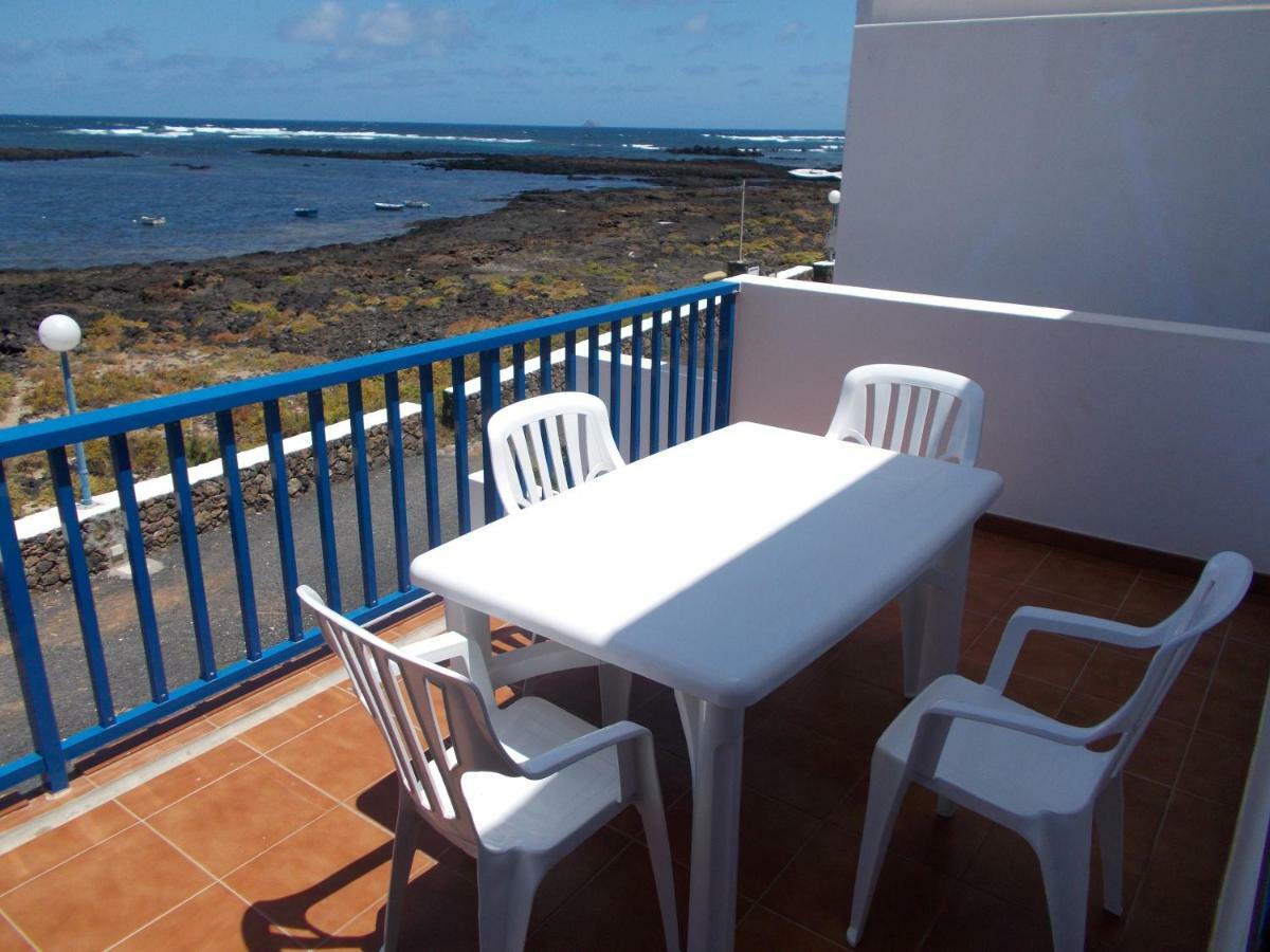 Apartment Orzola Vista Mar Dış mekan fotoğraf